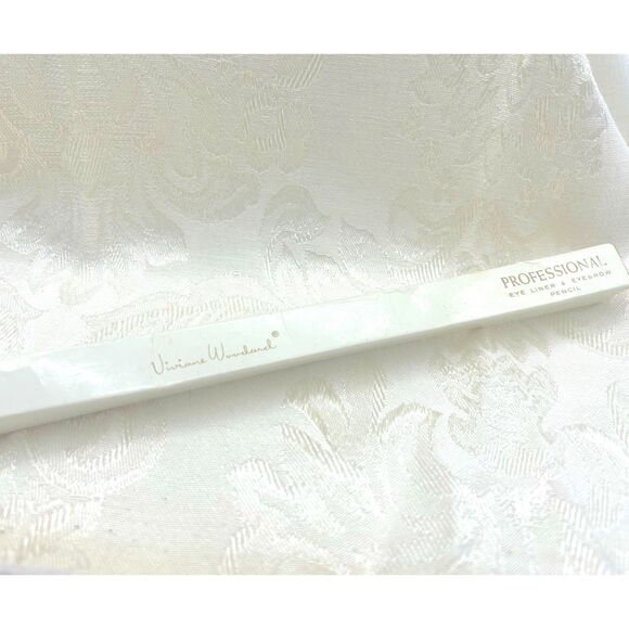 1960's Viviane Woodard Deadstock White Eyeliner - Picture 3 of 10